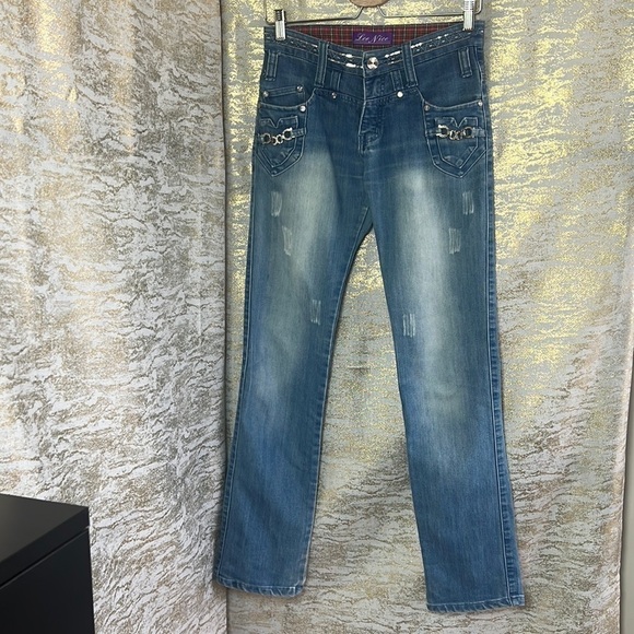 LEE Nice Light Blue Wash Sequinned/Metal Detailed Straight Jeans Size 28 - Picture 2 of 15